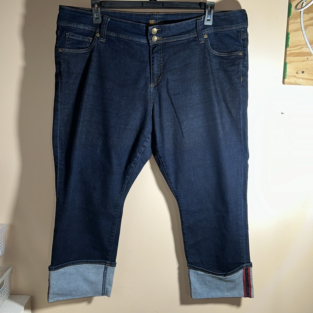 'KUT' dark denim jean capris